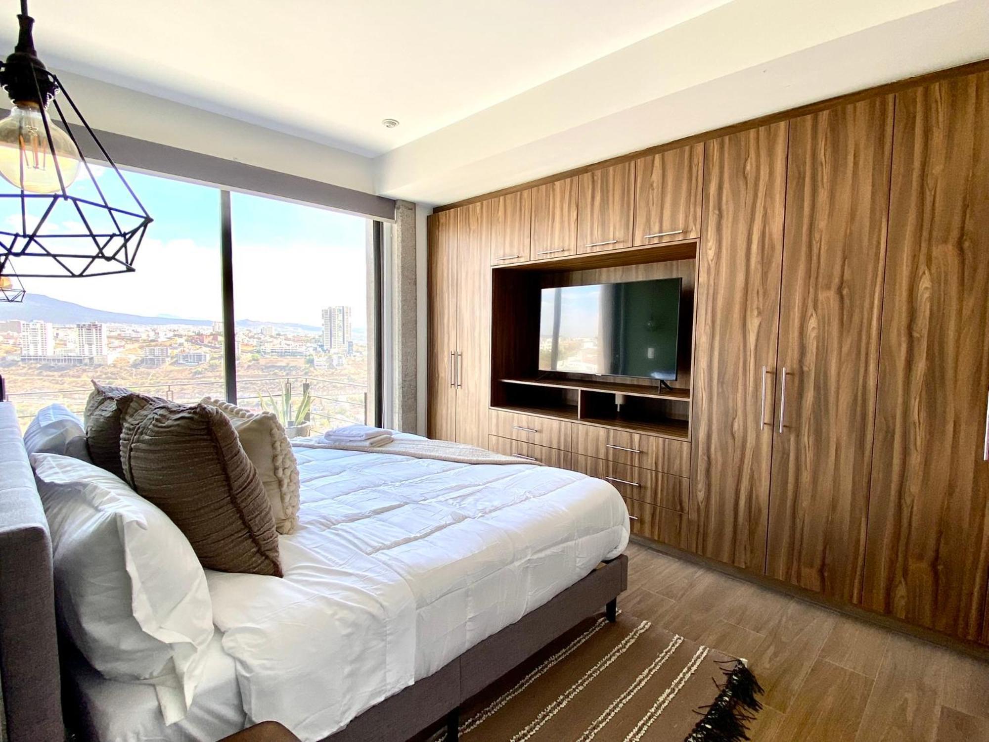 Brick Box Apartment *