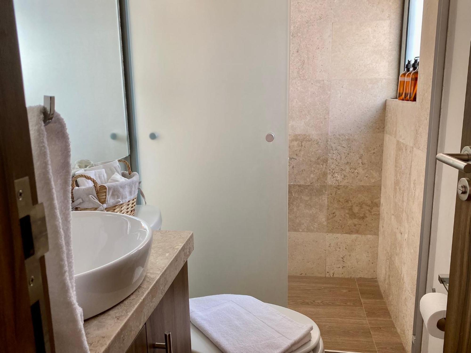 Brick Box Apartment Laborcillas